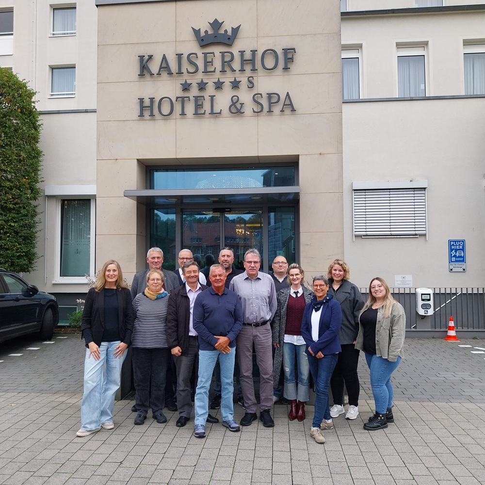 Gruppenfoto der Arbeitsgemeinschaft öD west im Frühjahr 2025